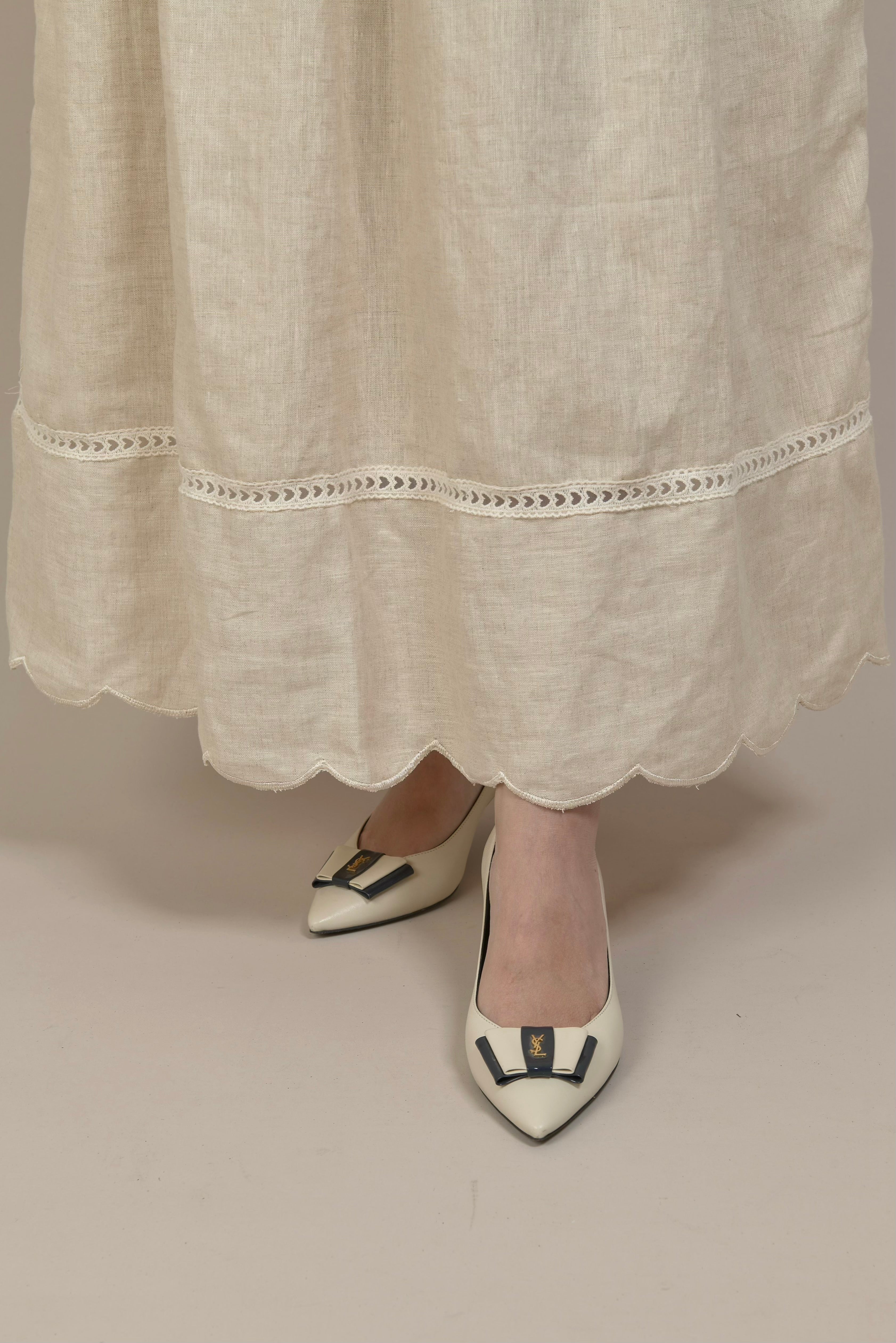 SCALLOP LINO SKIRT - BUNGA KOBIS