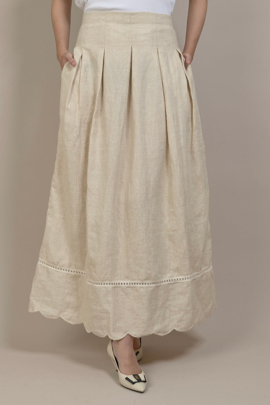 SCALLOP LINO SKIRT - BUNGA KOBIS