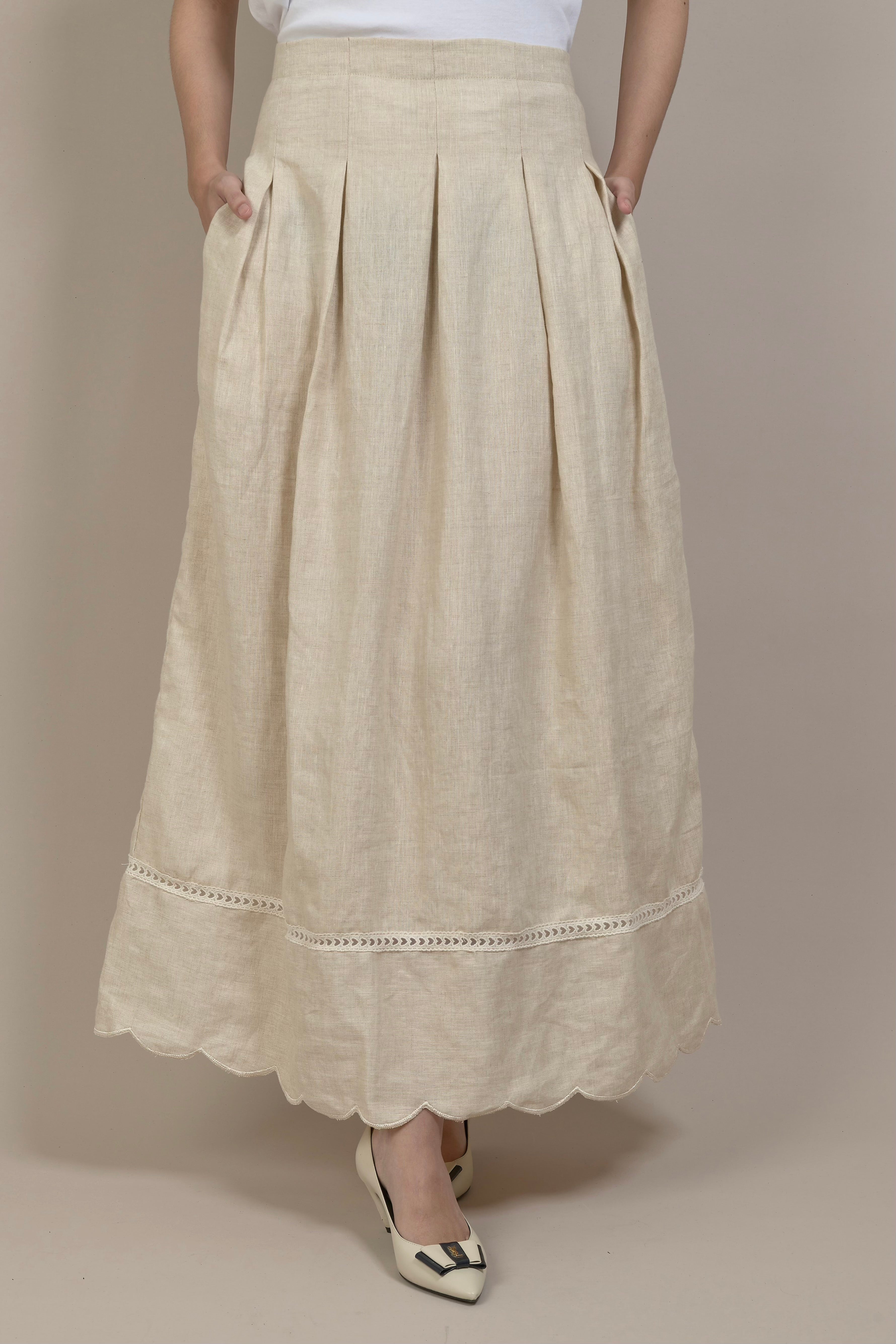 SCALLOP LINO SKIRT - BUNGA KOBIS